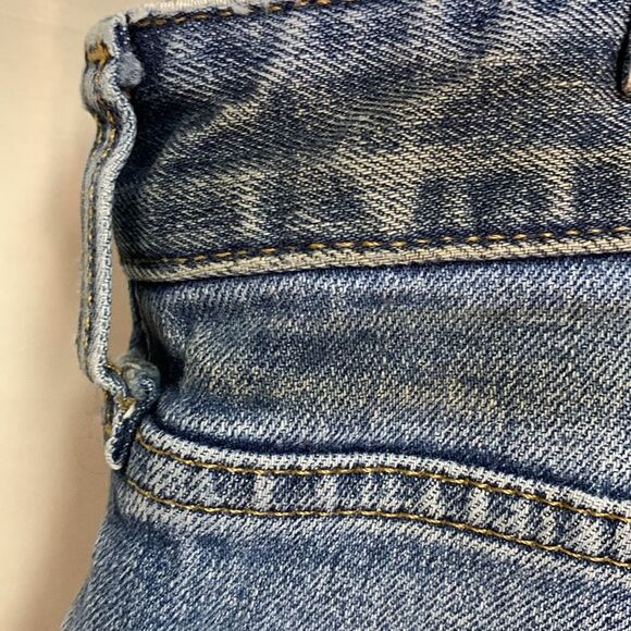 Carhartt Medium Wash Distressed Ripped Relaxed Fit Straight Leg Jeans 38 X 30 - Picture 11 of 14